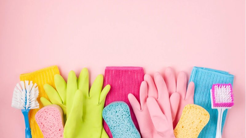 办公楼日常保洁服务，如何选择专业公司？**